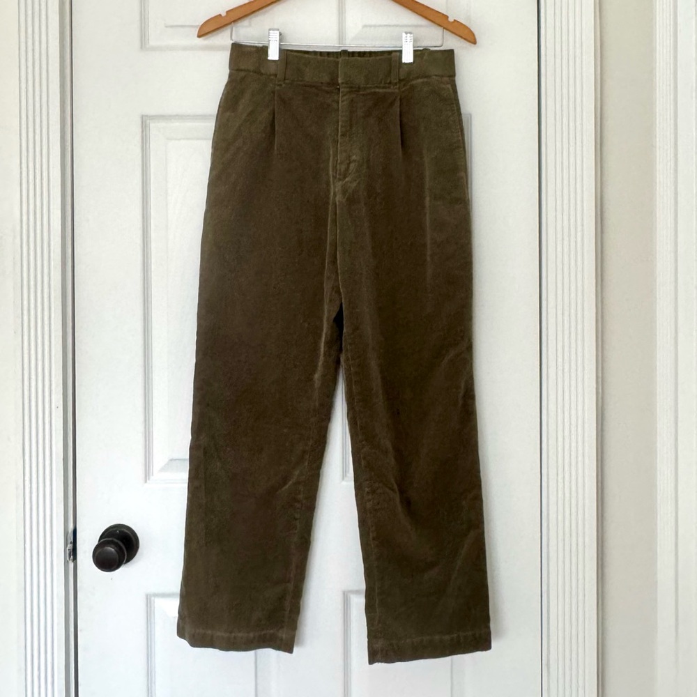 Uniqlo Olive Green Corduroy Pants, S